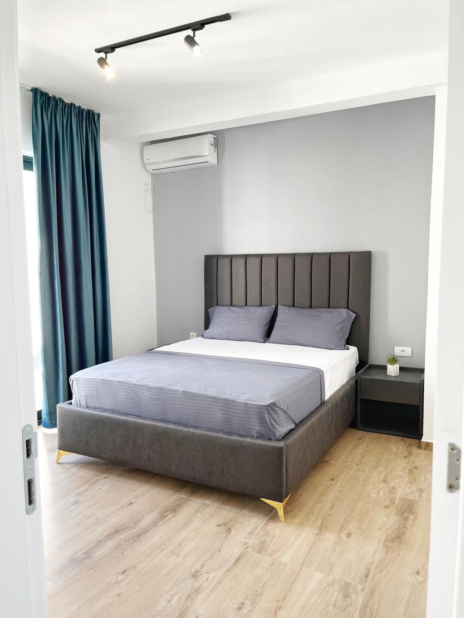 Supreme Luxury Aparthotel Ulcinj Exterior photo